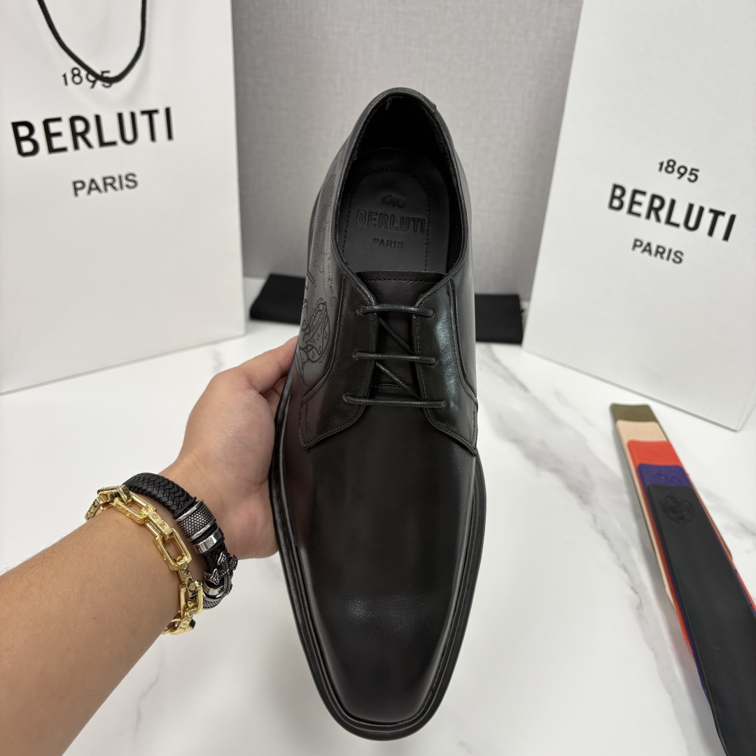 💋💍BERLUT* 布鲁提 ALTO 小牛皮胚手工擦色缝制胶底休闲皮鞋德比皮鞋 皮鞋 官方 18.900