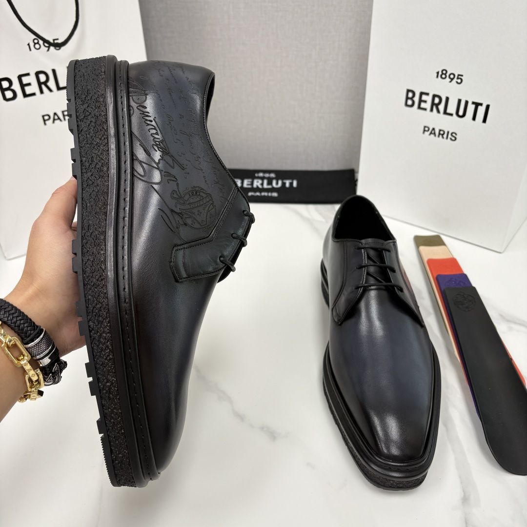 💋💍BERLUT* 布鲁提 ALTO 小牛皮胚手工擦色缝制胶底休闲皮鞋德比皮鞋 皮鞋 官方 18.900