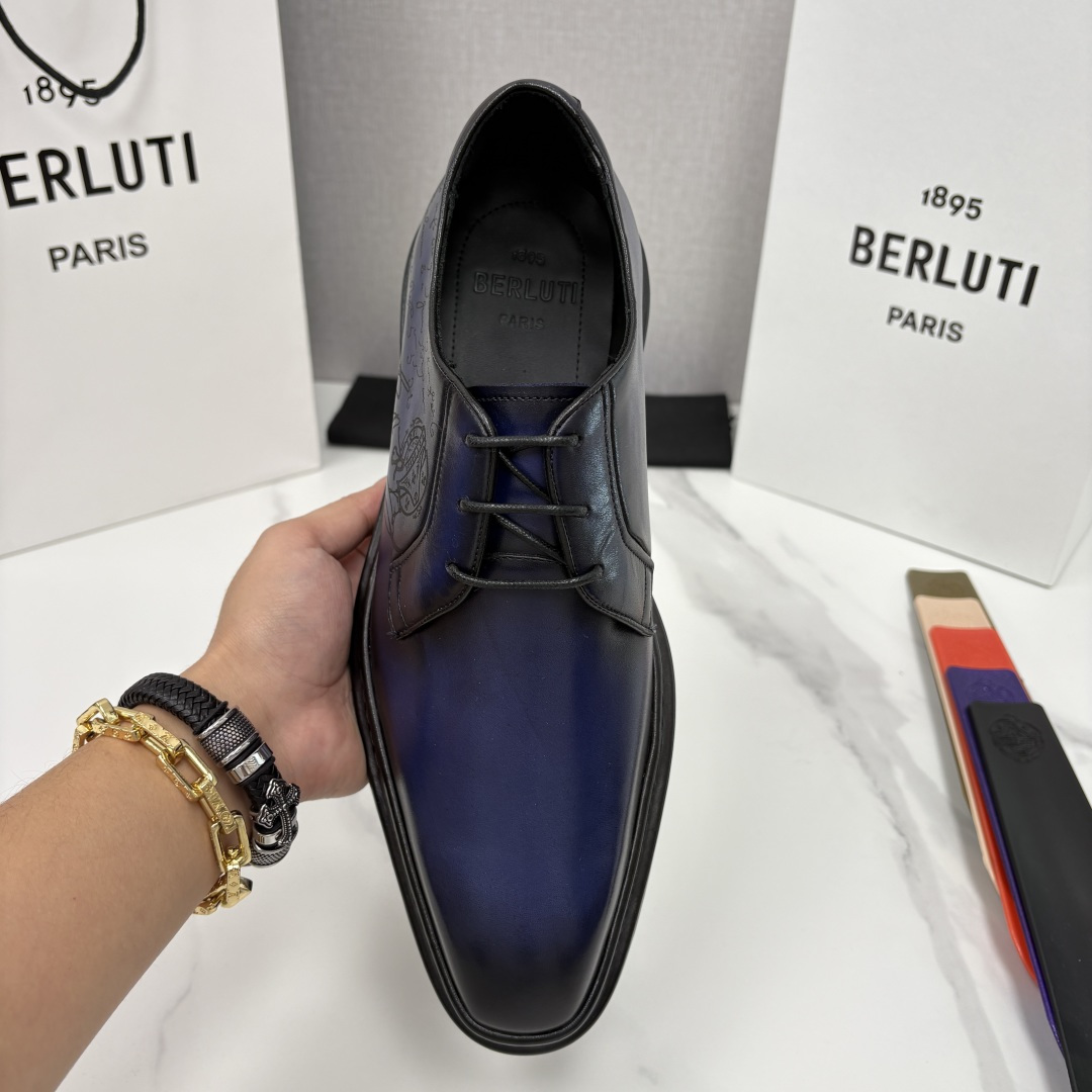 💋💍BERLUT* 布鲁提 ALTO 小牛皮胚手工擦色缝制胶底休闲皮鞋德比皮鞋 皮鞋 官方 18.900
