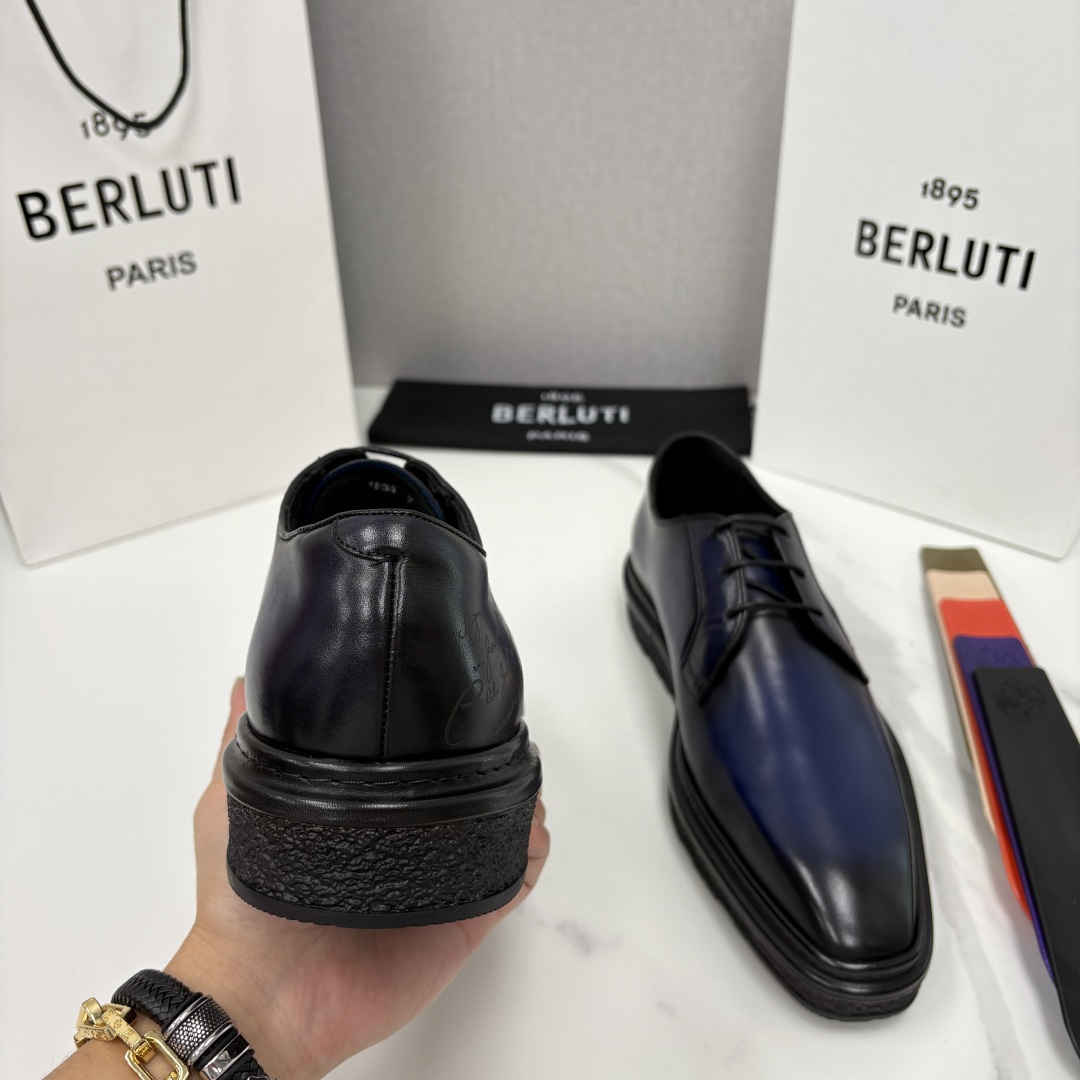 💋💍BERLUT* 布鲁提 ALTO 小牛皮胚手工擦色缝制胶底休闲皮鞋德比皮鞋 皮鞋 官方 18.900
