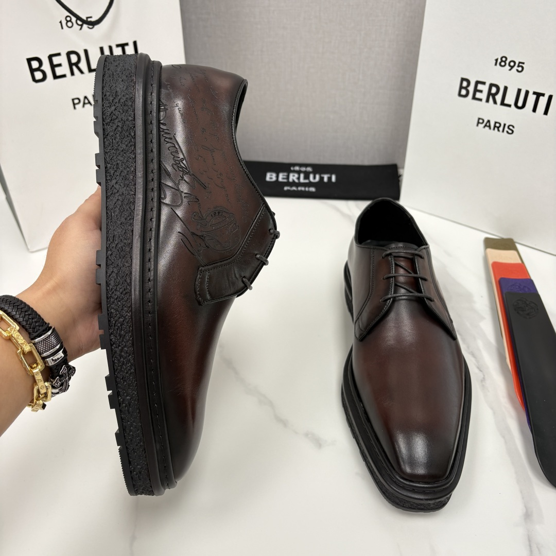 💋💍BERLUT* 布鲁提 ALTO 小牛皮胚手工擦色缝制胶底休闲皮鞋德比皮鞋 皮鞋 官方 18.900