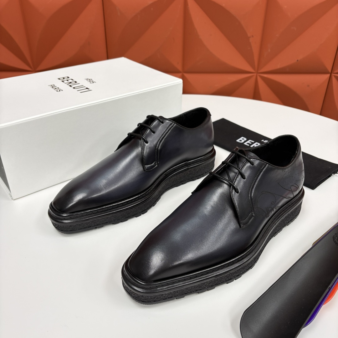💋💍BERLUT* 布鲁提 ALTO 小牛皮胚手工擦色缝制胶底休闲皮鞋德比皮鞋 皮鞋 官方 18.900