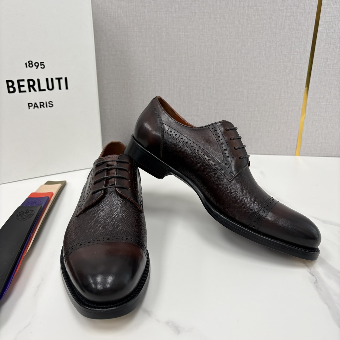 💋💍Berlut* 布鲁提 新款男士手工擦色正装皮鞋上新🆕 鳄鱼纹牛津鞋的商务与格调的极致融合。甄选优质