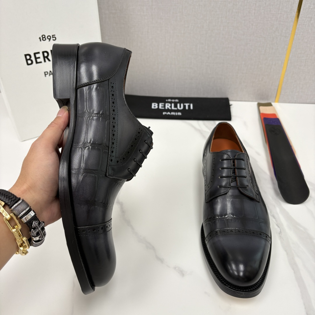💋💍Berlut* 布鲁提 新款男士手工擦色正装皮鞋上新🆕 鳄鱼纹牛津鞋的商务与格调的极致融合。甄选优质
