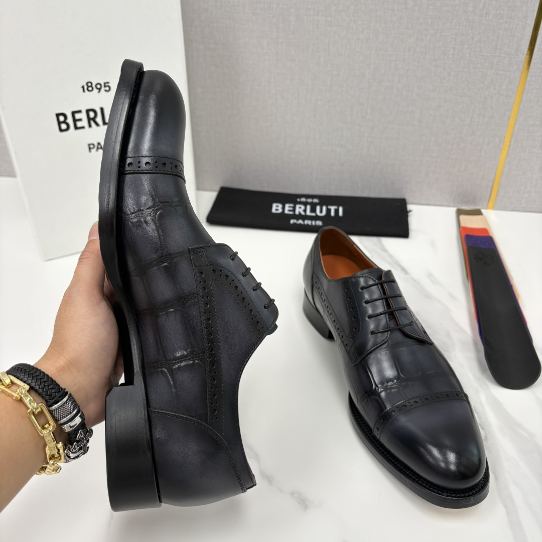 💋💍Berlut* 布鲁提 新款男士手工擦色正装皮鞋上新🆕 鳄鱼纹牛津鞋的商务与格调的极致融合。甄选优质