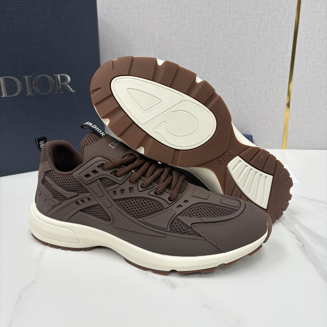 💋💍CD家新品 DIO*R 迪-奥 新款运动鞋跑鞋 复古机能风老爹鞋 高奢运动美学的标杆之作。 采用多层