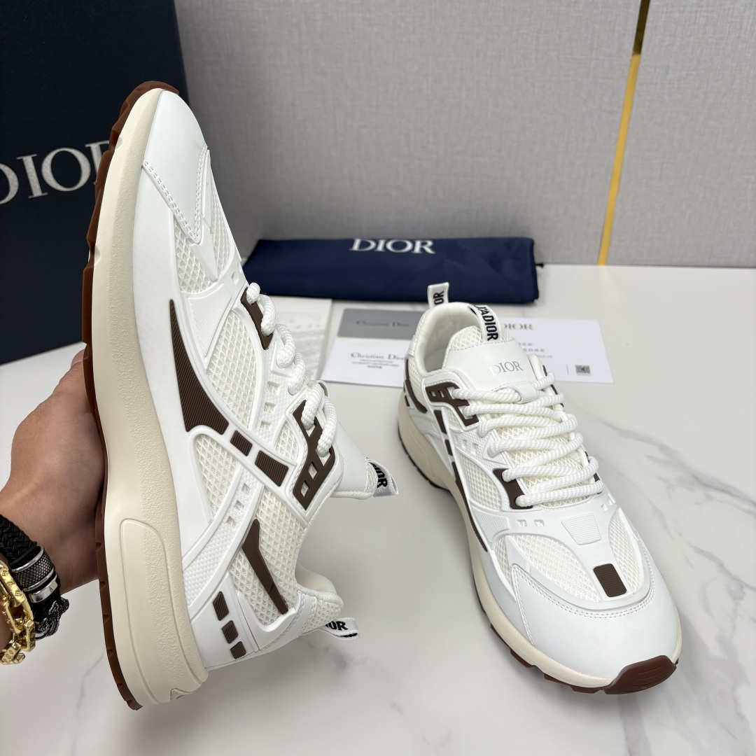 💋💍CD家新品 DIO*R 迪-奥 新款运动鞋跑鞋 复古机能风老爹鞋 高奢运动美学的标杆之作。 采用多层