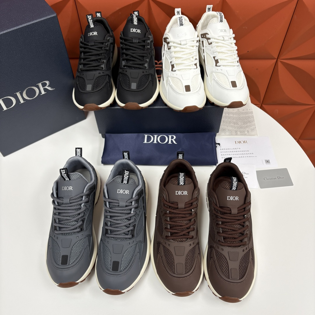 💋💍CD家新品 DIO*R 迪-奥 新款运动鞋跑鞋 复古机能风老爹鞋 高奢运动美学的标杆之作。 采用多层