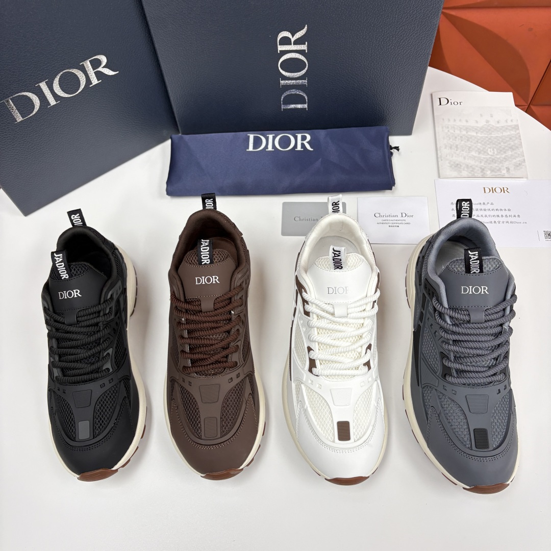 💋💍CD家新品 DIO*R 迪-奥 新款运动鞋跑鞋 复古机能风老爹鞋 高奢运动美学的标杆之作。 采用多层