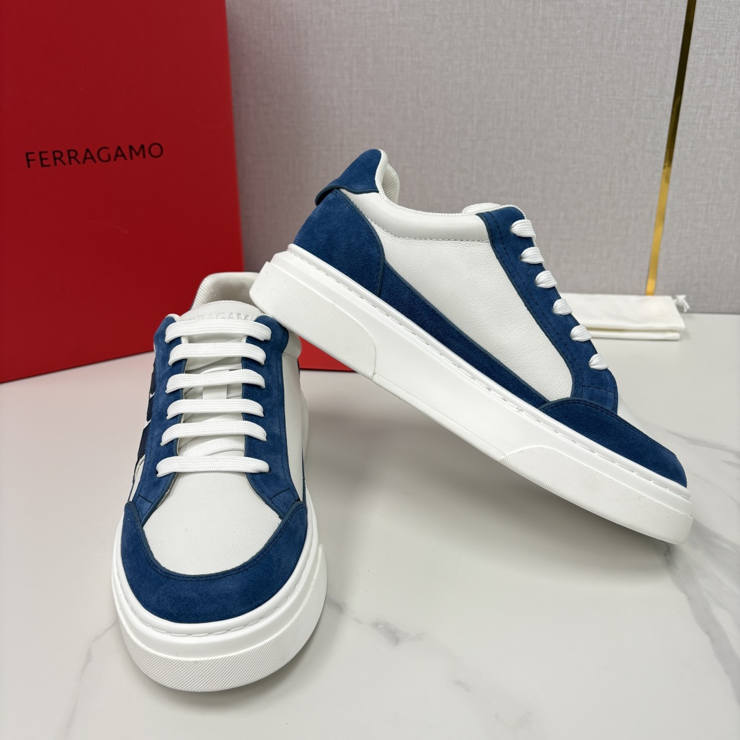 💋💍SF 菲拉～ 新款异型嵌饰休闲鞋板鞋 官方 7,300 这款休闲鞋风格低调，多元素拼接撞色设计搭配 