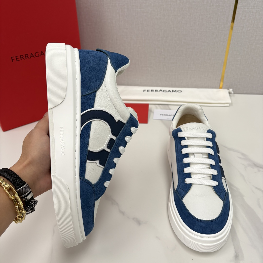 💋💍SF 菲拉～ 新款异型嵌饰休闲鞋板鞋 官方 7,300 这款休闲鞋风格低调，多元素拼接撞色设计搭配 