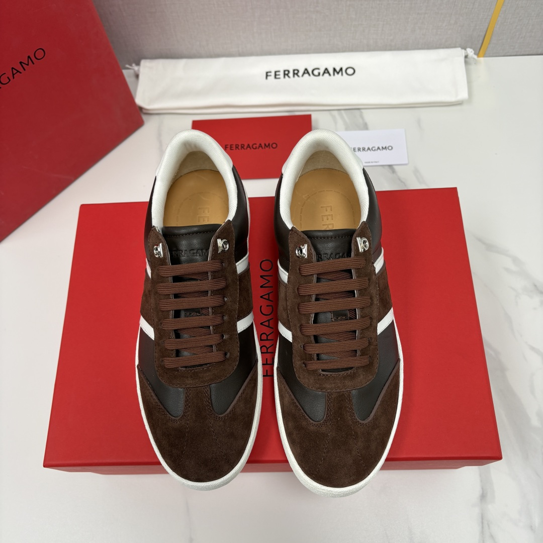 💋💍SF家新品 菲拉-格慕 FERRAGAM* 撞色拼接休闲板鞋。意式轻奢的日常美学标识装饰低帮休闲鞋板