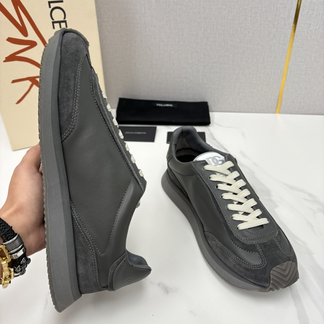 💋💍DG 家新品 Dolce &Gabban* 杜嘉～班纳 Cushion 牛皮拼接撞色休闲运动鞋 官方