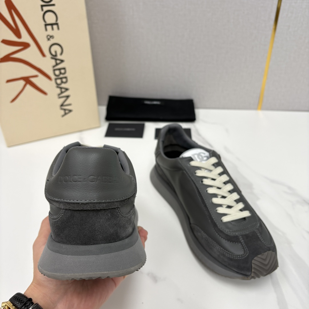 💋💍DG 家新品 Dolce &Gabban* 杜嘉～班纳 Cushion 牛皮拼接撞色休闲运动鞋 官方