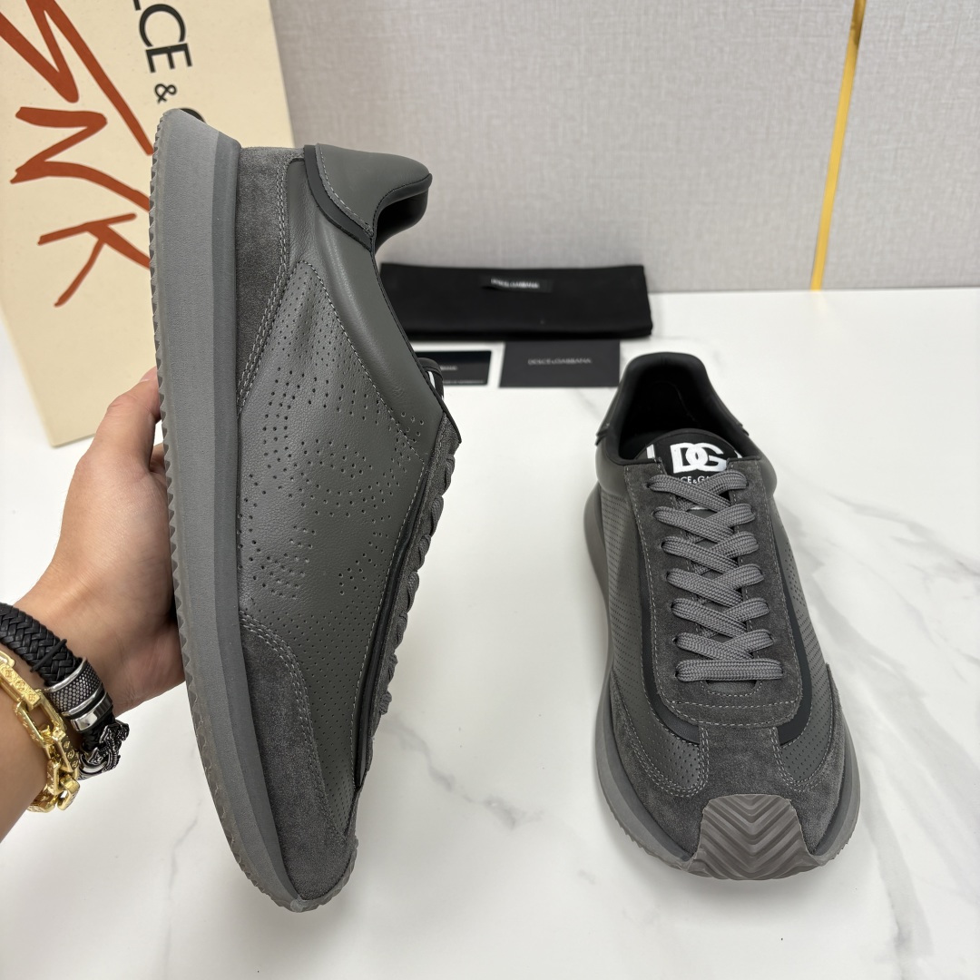💋💍DG 家新品 Dolce &Gabban* 杜嘉～班纳 Cushion 多种牛皮材质拼接休闲运动鞋 