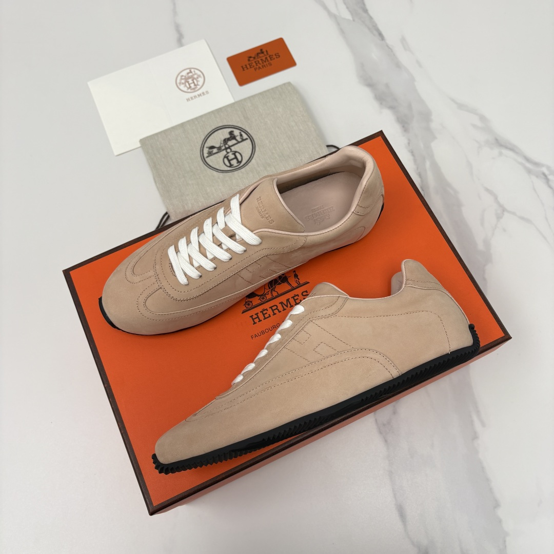 💋💍H家 Herme* 爱马-仕 新品上架 Master运动鞋 官方 10,100 这款运动鞋以精湛工艺