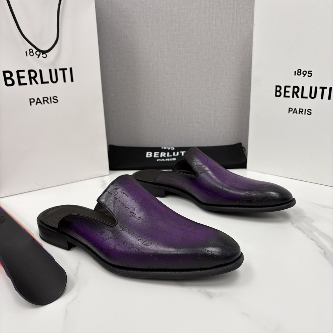 💋💍Berlut* 布鲁提 官网热卖新款 Cyrus Scritto 图纹皮革拖鞋 官方 13,800 
