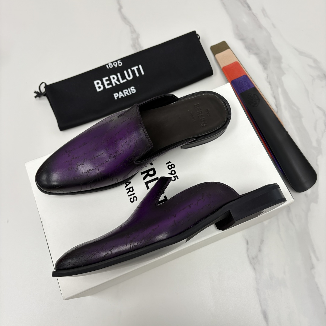💋💍Berlut* 布鲁提 官网热卖新款 Cyrus Scritto 图纹皮革拖鞋 官方 13,800 