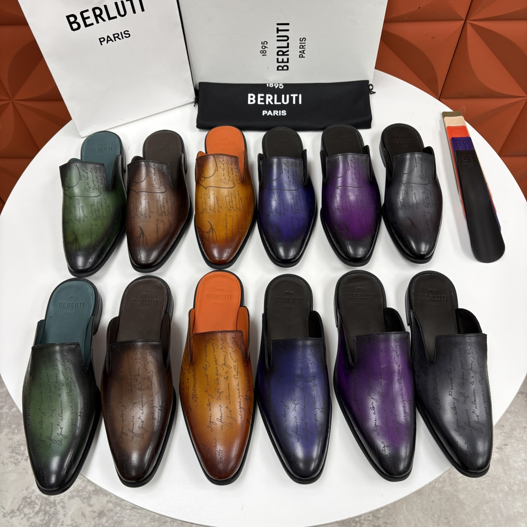 💋💍Berlut* 布鲁提 官网热卖新款 Cyrus Scritto 图纹皮革拖鞋 官方 13,800 