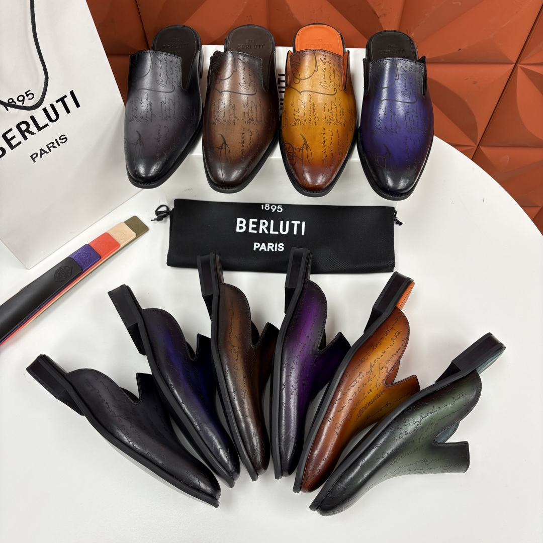 💋💍Berlut* 布鲁提 官网热卖新款 Cyrus Scritto 图纹皮革拖鞋 官方 13,800 