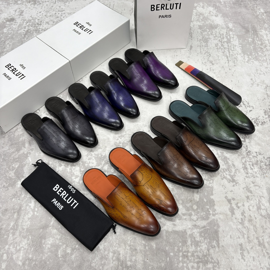 💋💍Berlut* 布鲁提 官网热卖新款 Cyrus Scritto 图纹皮革拖鞋 官方 13,800 