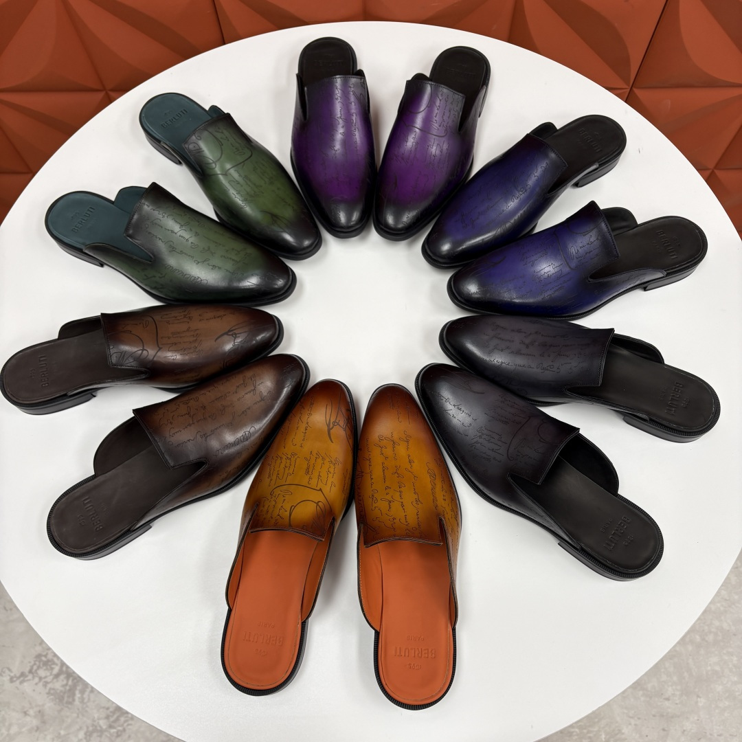 💋💍Berlut* 布鲁提 官网热卖新款 Cyrus Scritto 图纹皮革拖鞋 官方 13,800 