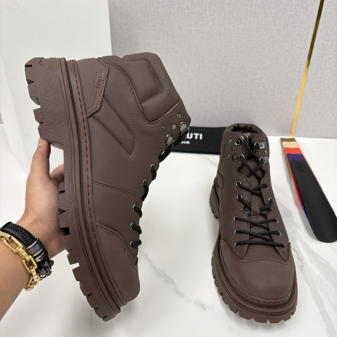 💋 💍 BERLUT* 布鲁提新品 Brunico 厚底高帮“貔貅”德比鞋 经典与创新的融合之作 是延续