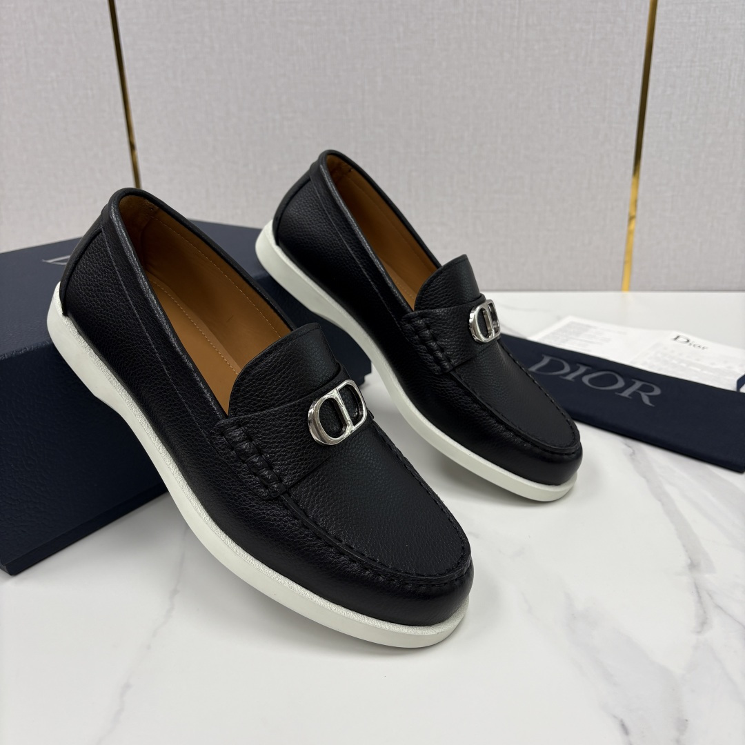 💋💍CD家新品 Dio* 迪-奥 Granville 经典徽标乐福鞋 官方 8,500 这款乐福鞋是一款