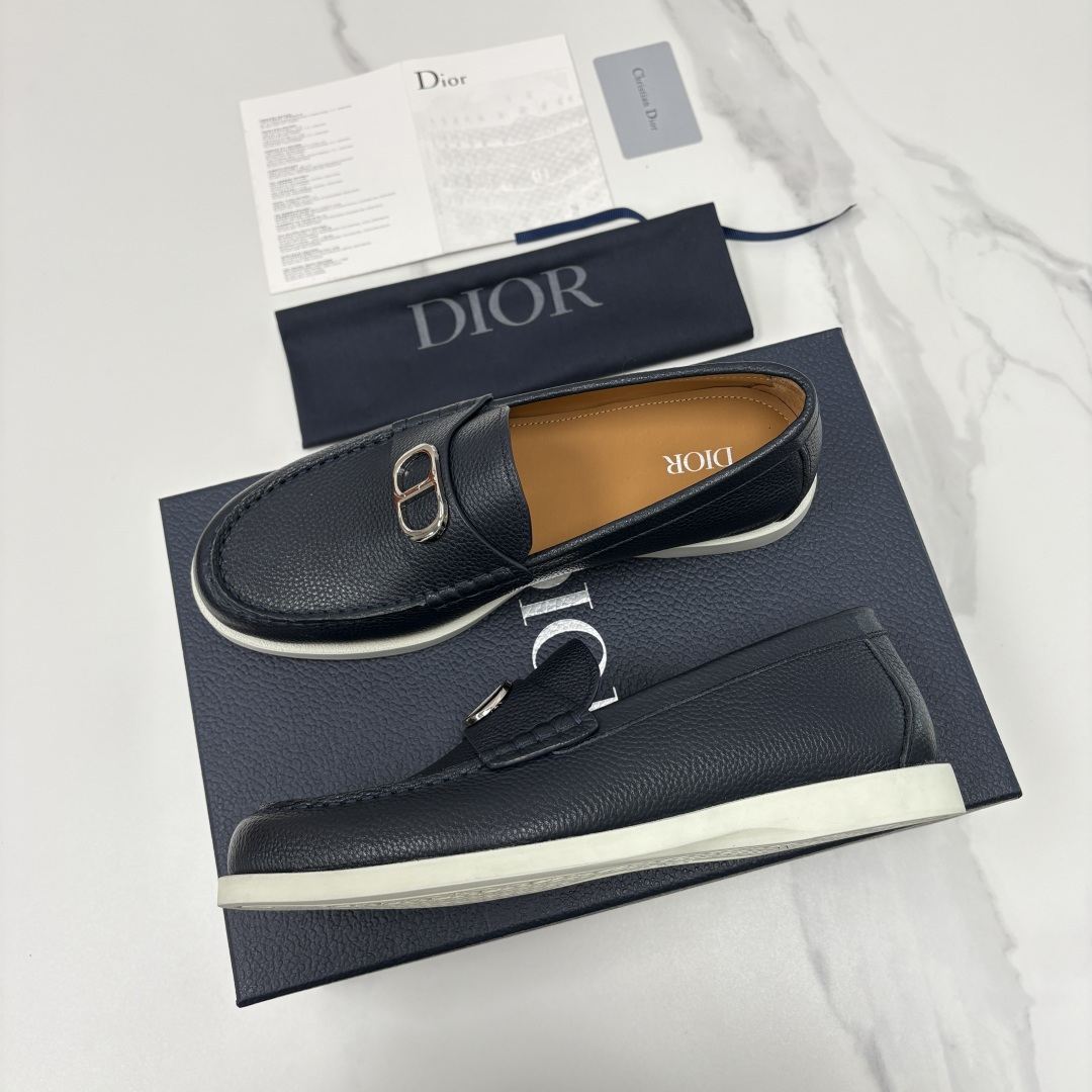 💋💍CD家新品 Dio* 迪-奥 Granville 经典徽标乐福鞋 官方 8,500 这款乐福鞋是一款