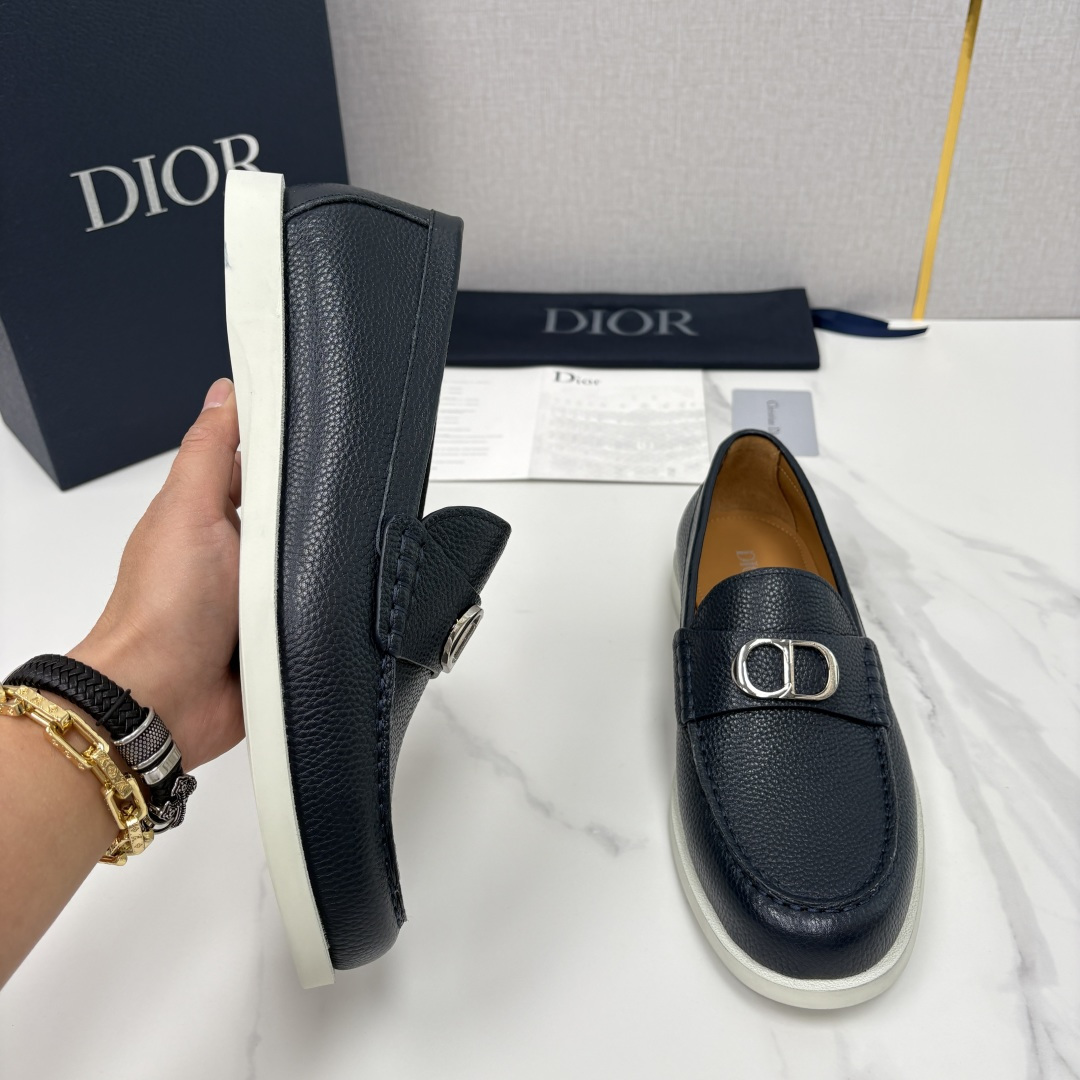 💋💍CD家新品 Dio* 迪-奥 Granville 经典徽标乐福鞋 官方 8,500 这款乐福鞋是一款