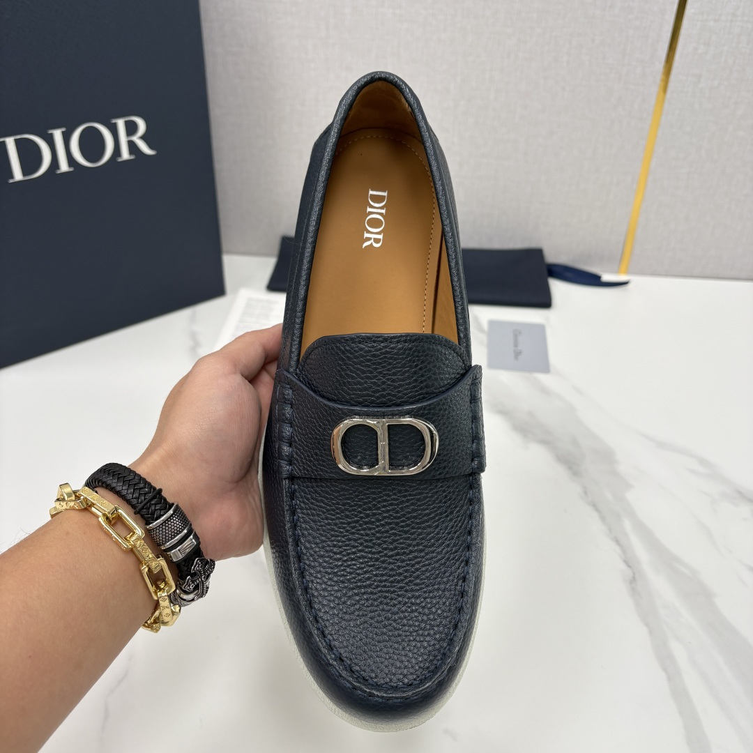 💋💍CD家新品 Dio* 迪-奥 Granville 经典徽标乐福鞋 官方 8,500 这款乐福鞋是一款