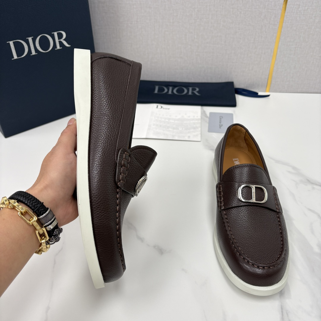 💋💍CD家新品 Dio* 迪-奥 Granville 经典徽标乐福鞋 官方 8,500 这款乐福鞋是一款