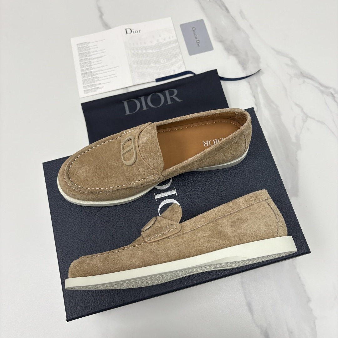 💋💍CD家新品 Dio* 迪-奥 Granville 经典徽标乐福鞋 官方 8,500 这款乐福鞋是一款