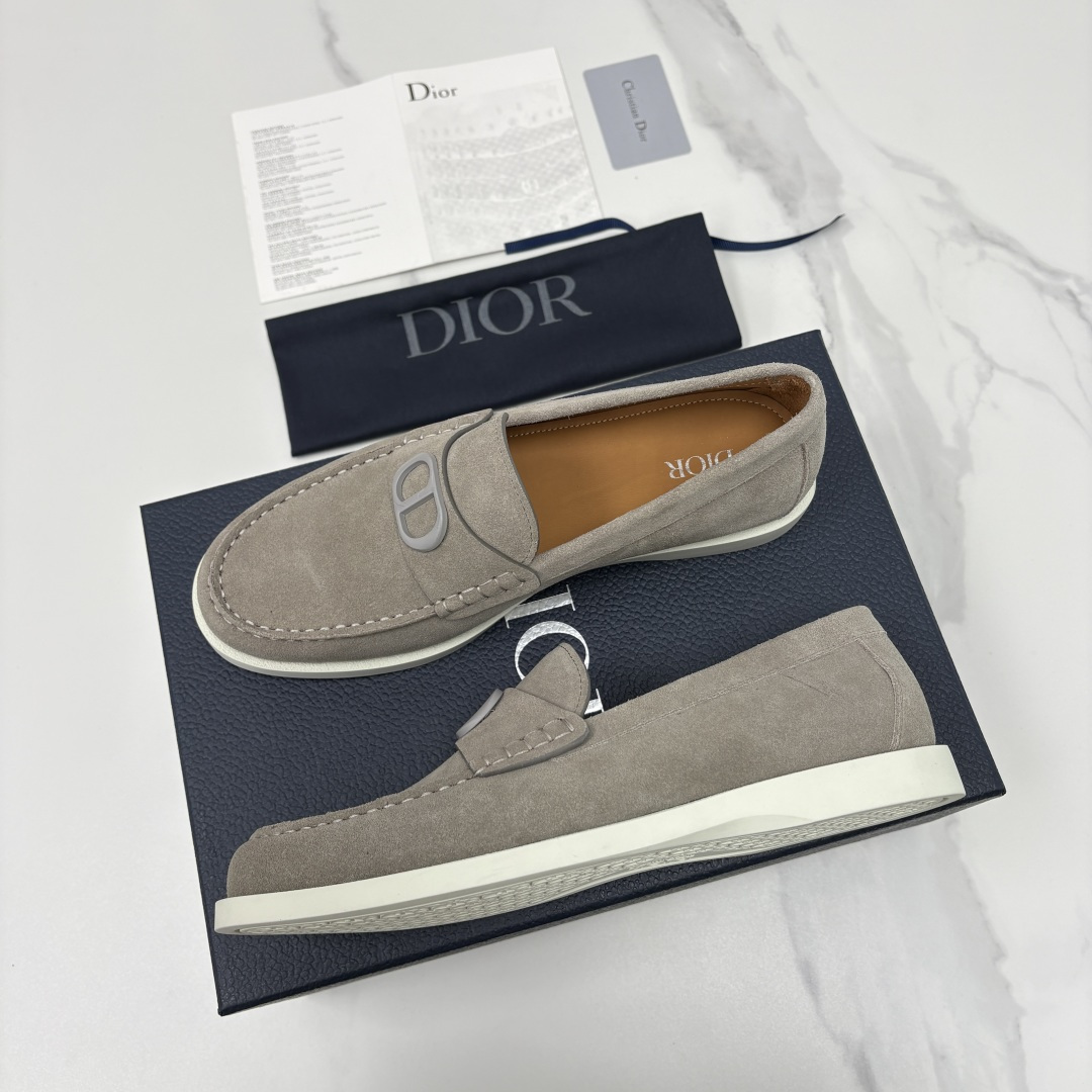 💋💍CD家新品 Dio* 迪-奥 Granville 经典徽标乐福鞋 官方 8,500 这款乐福鞋是一款