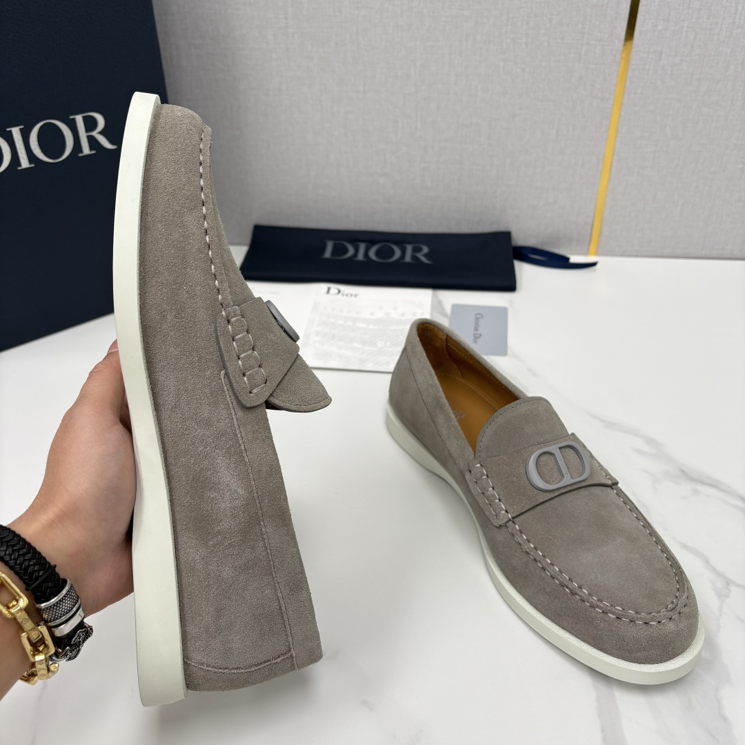 💋💍CD家新品 Dio* 迪-奥 Granville 经典徽标乐福鞋 官方 8,500 这款乐福鞋是一款