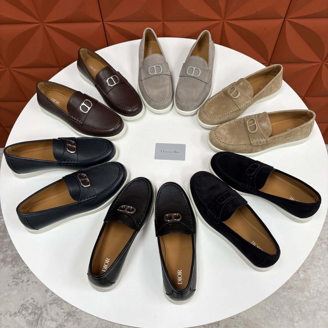 💋💍CD家新品 Dio* 迪-奥 Granville 经典徽标乐福鞋 官方 8,500 这款乐福鞋是一款