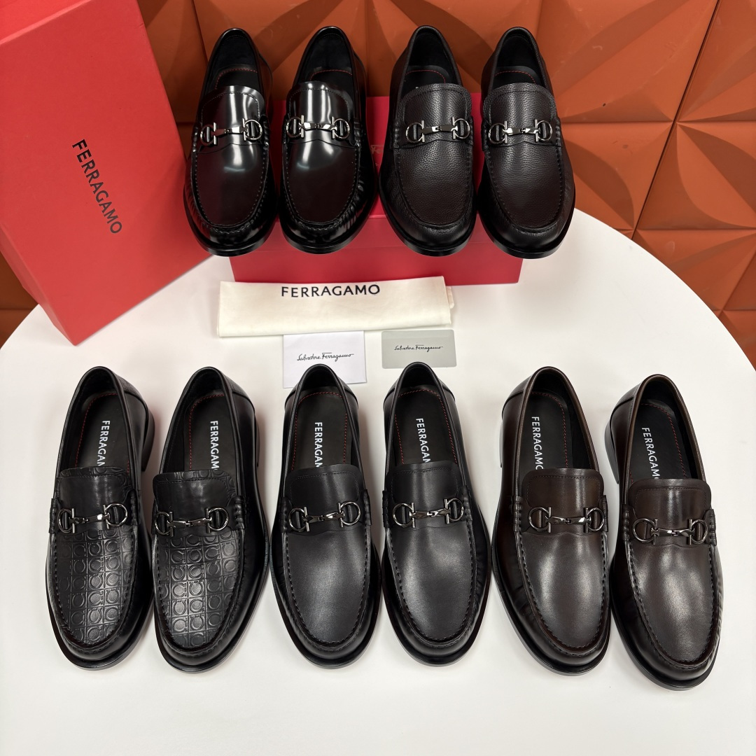 💋💍 SF 家新品 菲拉-格慕 Ferragam* 专柜同步新款 男士便鞋 经典马衔扣乐福鞋皮鞋系列 ✨