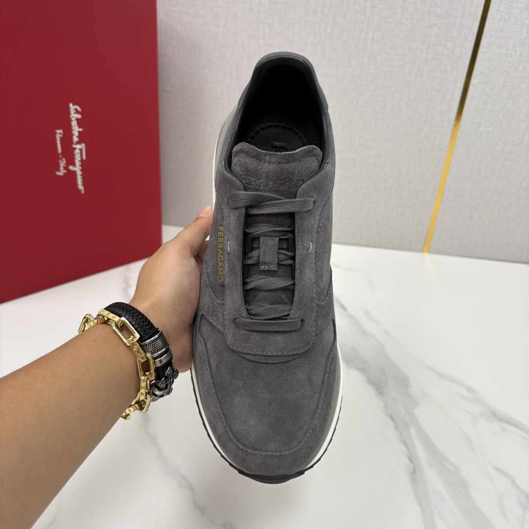 💋💍SF家新品 菲拉～格慕 FERRAGAM* 低帮休闲运动鞋 奢华与舒适的双重盛宴 官方 8,500 
