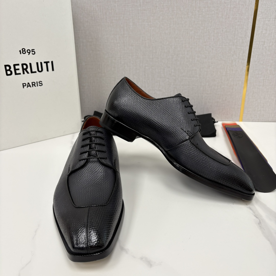 💋💍Berlut* 布鲁提 新款男士手工擦色正装皮鞋出货 甄选优质进口小牛皮鞋面 手工擦色工艺处理效果 