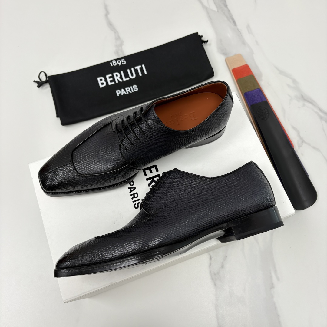 💋💍Berlut* 布鲁提 新款男士手工擦色正装皮鞋出货 甄选优质进口小牛皮鞋面 手工擦色工艺处理效果 