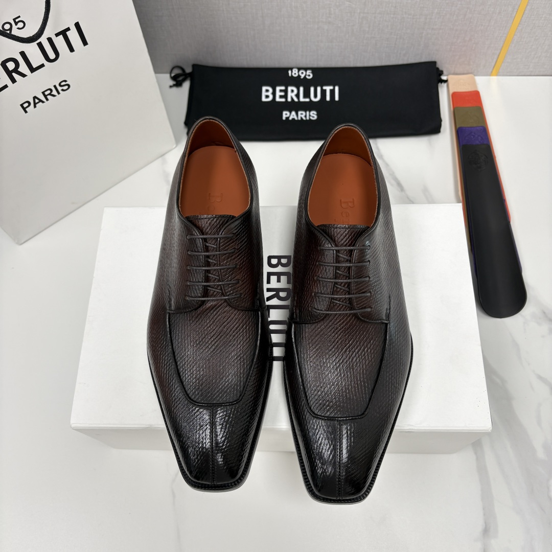 💋💍Berlut* 布鲁提 新款男士手工擦色正装皮鞋出货 甄选优质进口小牛皮鞋面 手工擦色工艺处理效果 