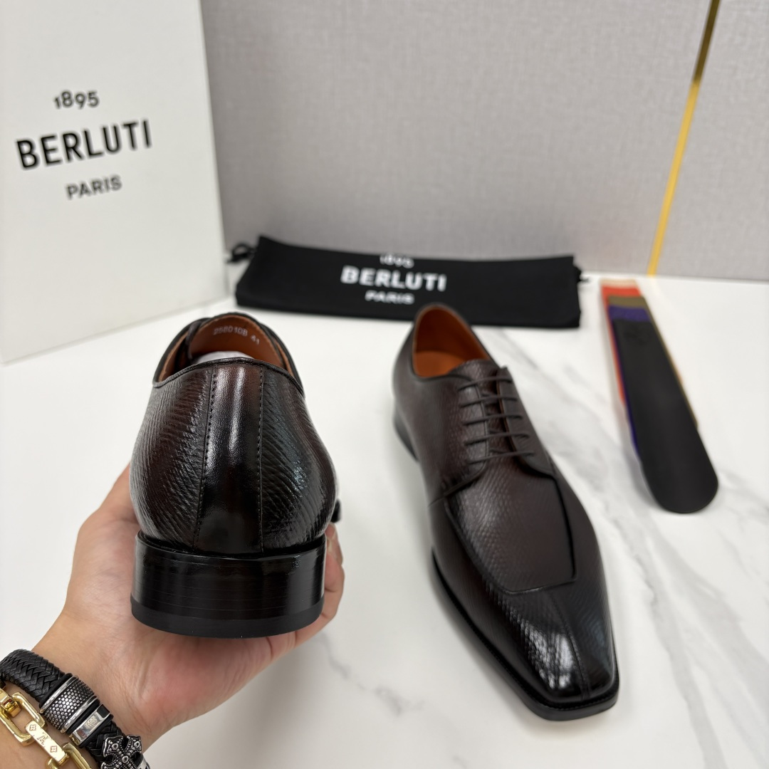💋💍Berlut* 布鲁提 新款男士手工擦色正装皮鞋出货 甄选优质进口小牛皮鞋面 手工擦色工艺处理效果 