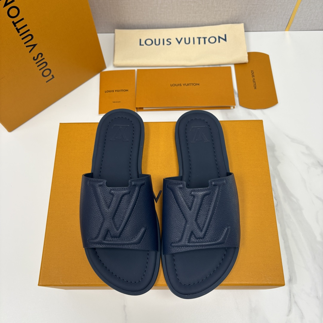 💋💍L家夏季新品 路易-威登 L*V PORTOFINO 凉拖 官方 7,050 将法式奢华与夏日休闲完