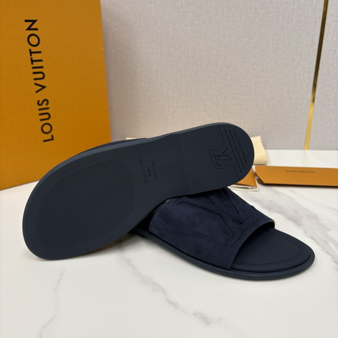 💋💍L家夏季新品 路易-威登 L*V PORTOFINO 凉拖 官方 7,050 将法式奢华与夏日休闲完