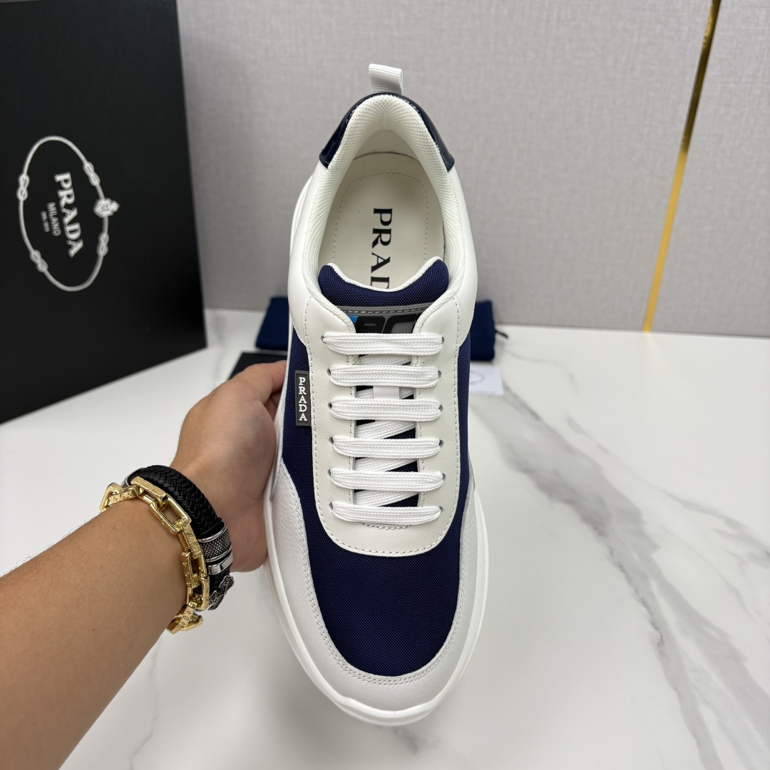 💋💍P 家新品  Prad* 普拉-达   新款男士小牛皮拼网布运动鞋出货！ 莞产猛货。机能风休闲鞋 |