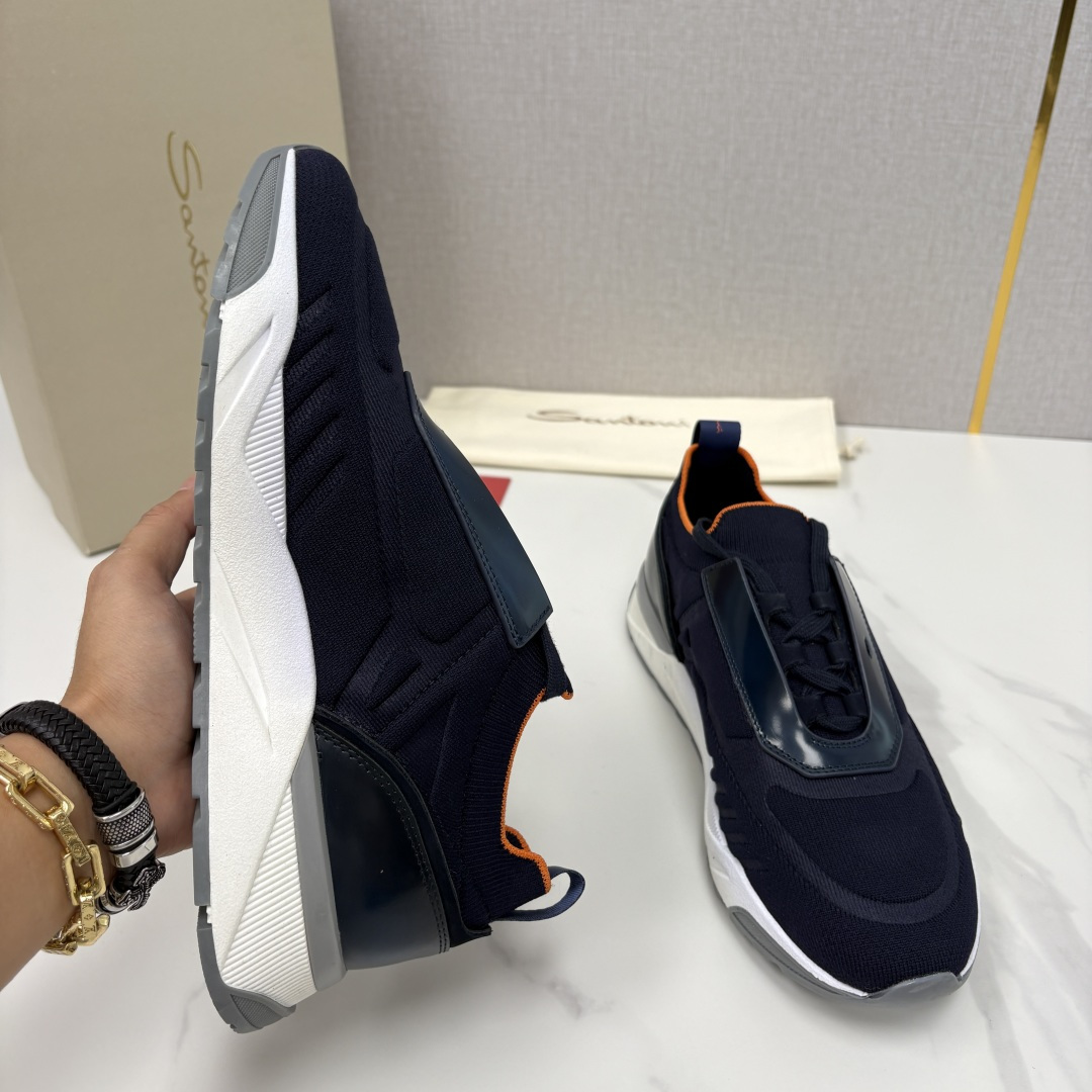 💋💍Santon* (圣东-尼）意大利男士针织压花低帮运动鞋出货！这个意大利纯手工鞋履品牌的每一双鞋设计