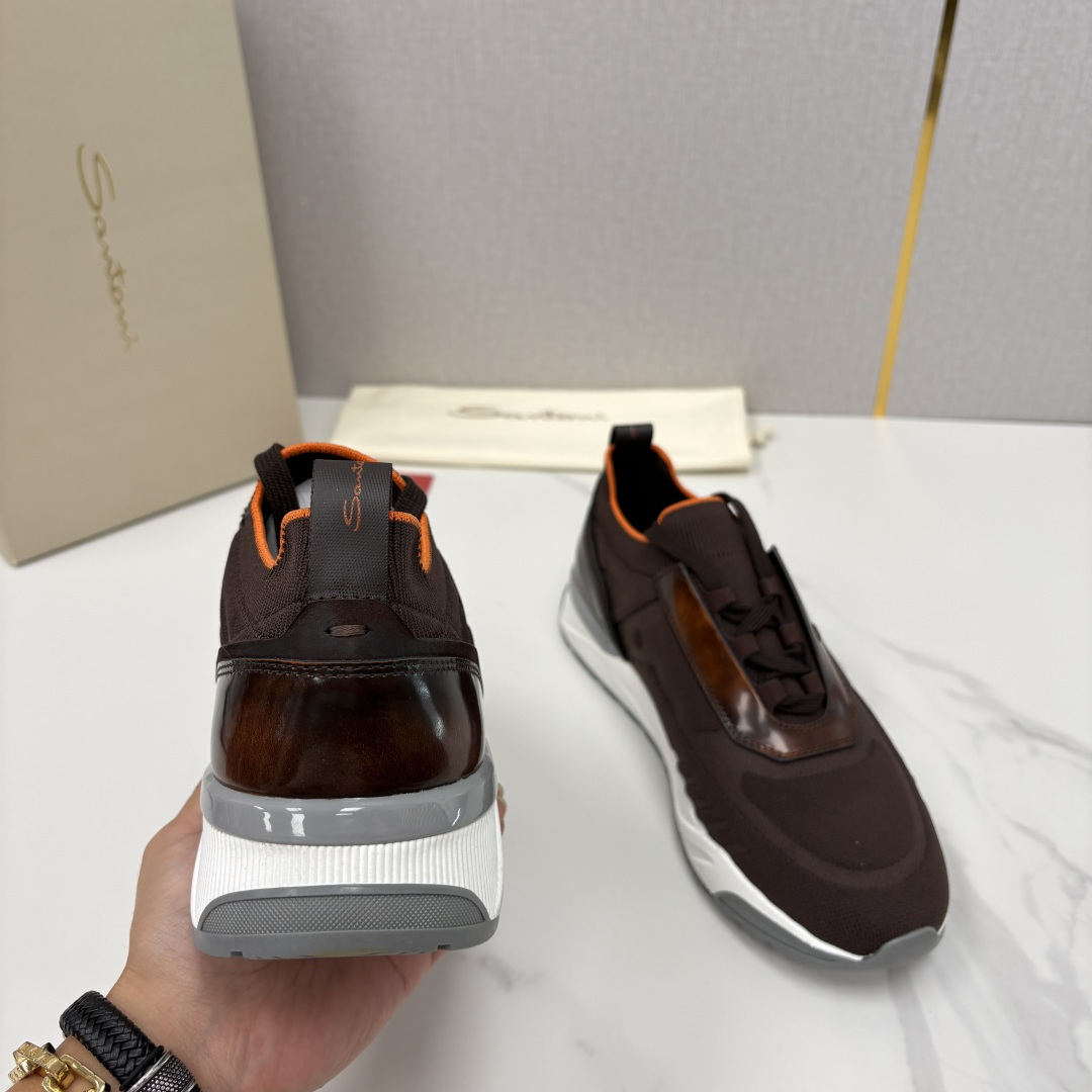 💋💍Santon* (圣东-尼）意大利男士针织压花低帮运动鞋出货！这个意大利纯手工鞋履品牌的每一双鞋设计