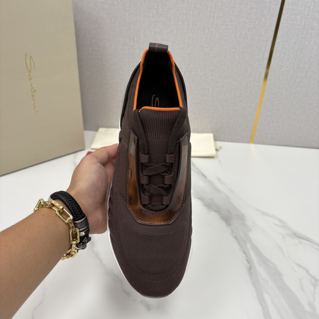 💋💍Santon* (圣东-尼）意大利男士针织压花低帮运动鞋出货！这个意大利纯手工鞋履品牌的每一双鞋设计