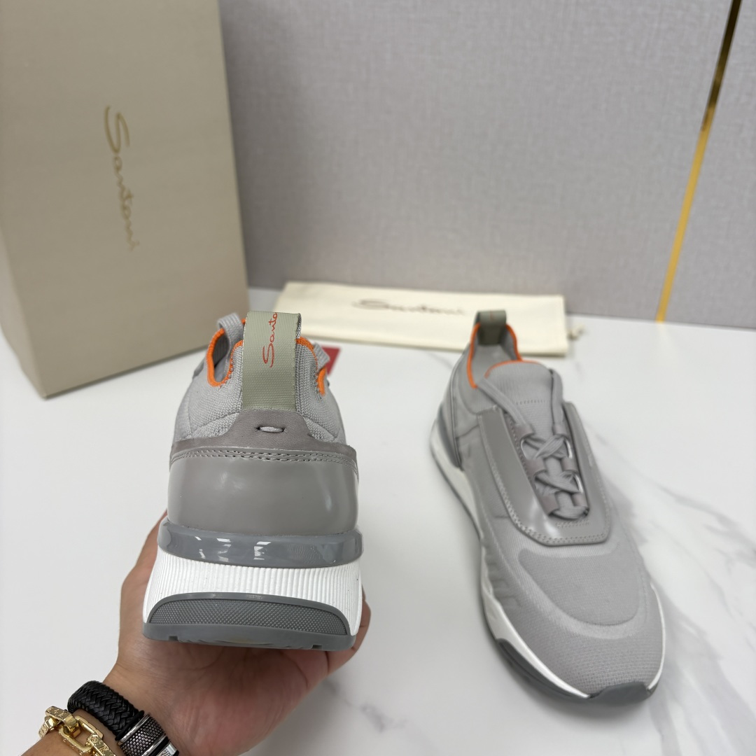 💋💍Santon* (圣东-尼）意大利男士针织压花低帮运动鞋出货！这个意大利纯手工鞋履品牌的每一双鞋设计
