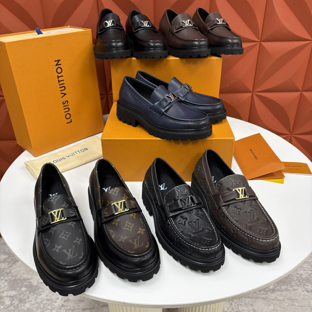 💋💍L家新品  LOUI* 路易*威登   厚底乐福鞋 经典与潮流的双重演绎      以顶级工艺重塑男